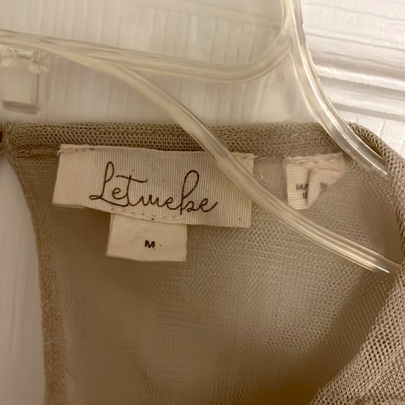 Anthropologie beige sequence and sheer shirt size small - Picture 3 of 4